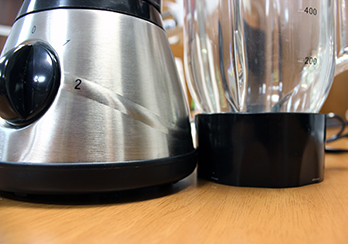 Electric coffee pot and blender