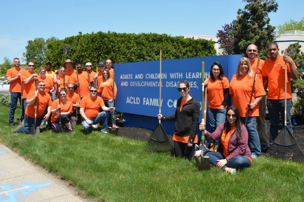 PSEG Long Island Employees Help Beautify ACLD Gardens and Grounds